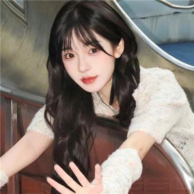 穿书后，反派大佬偏宠我